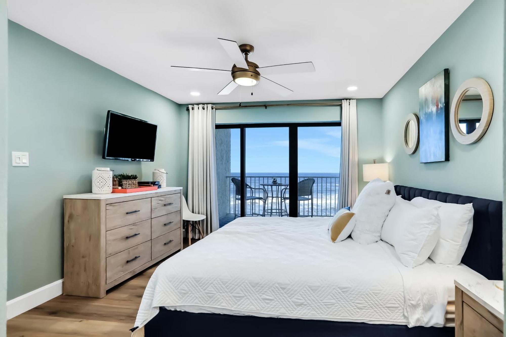 Castle Reef Condos New Smyrna Beach Room photo