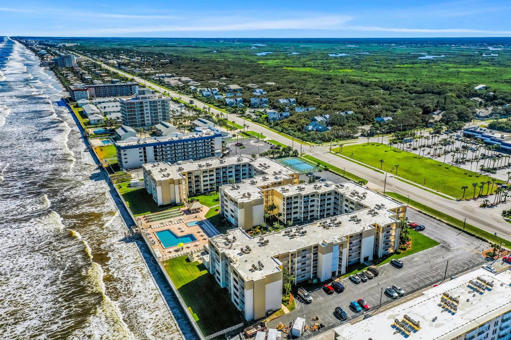 Castle Reef Condos New Smyrna Beach Room photo