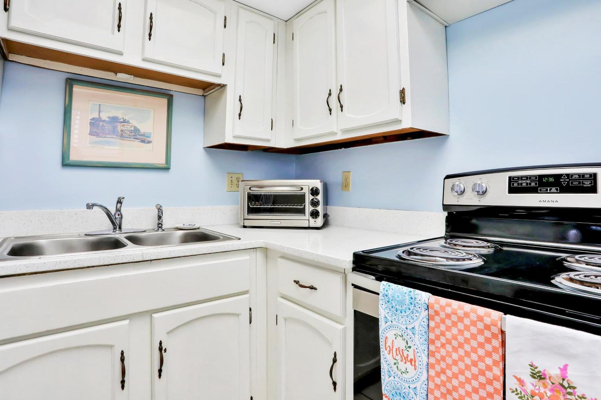Castle Reef Condos New Smyrna Beach Room photo