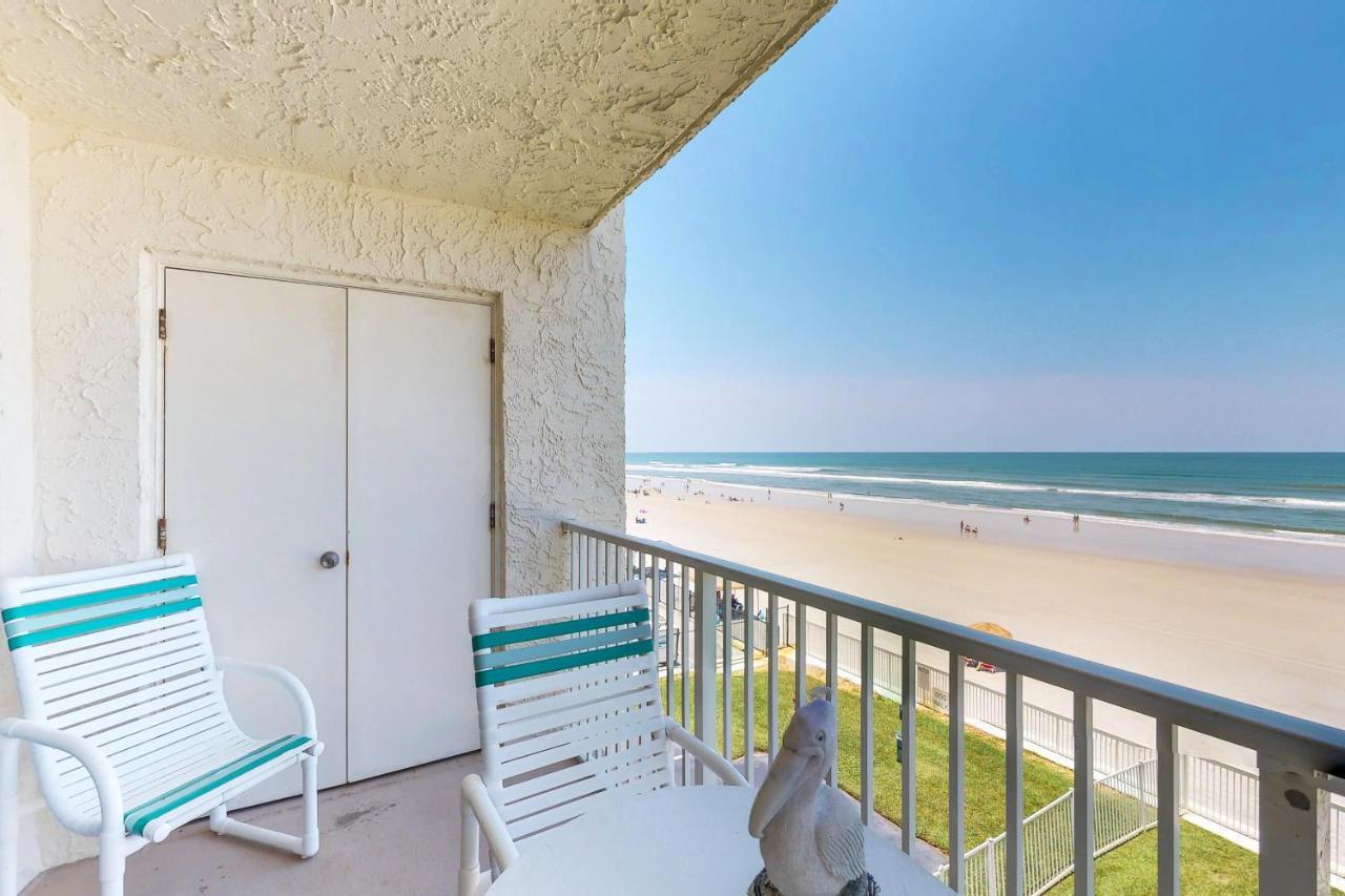 Castle Reef Condos New Smyrna Beach Exterior photo