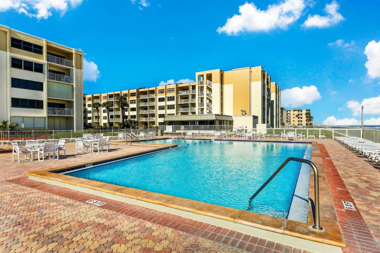 Castle Reef Condos New Smyrna Beach Exterior photo